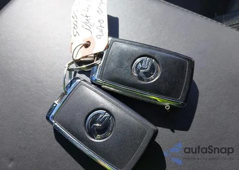 2020 Land Rover Range Rover Sport Svr z USA, uszkodzony, nr VIN SALWZ2RE4LA880752